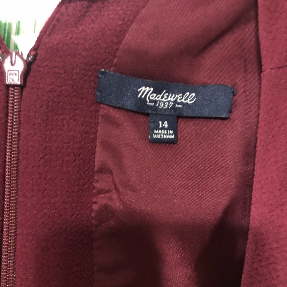 Madewell midnight fit & flare burgundy dress - Picture 5 of 8
